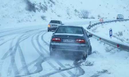 نکات ایمنی رانندگی هنگام بارش باران و برف